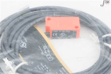 31769 IFM ELECTRONIC PROXIMITY SWITCH IS 3002 BPOG NEW IS5001