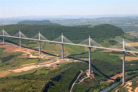 The world's tallest bridge in France : r/BeAmazed