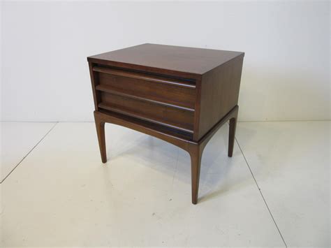 Lane Altavista Walnut Nightstands End Tables From The Rhythm