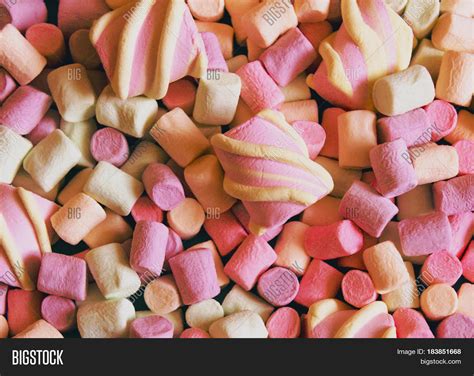 Marshmallows Background Texture Image & Photo | Bigstock