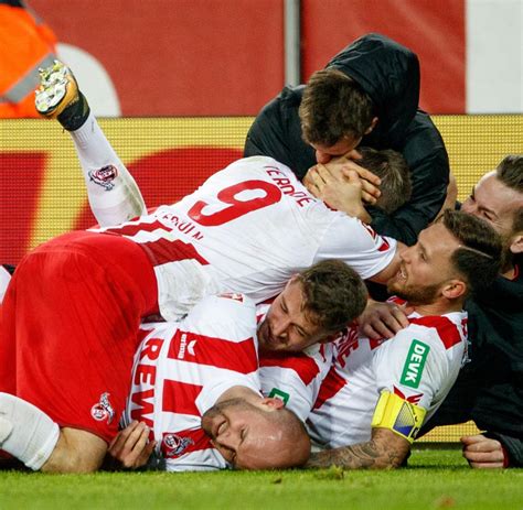 Hsv Fc K Ln Trainer Gisdol Am Abgrund Hoffen Auf Jann Fiete Arp