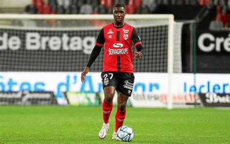 En Avant Guingamp Un match de suspension pour Niakaté trop averti