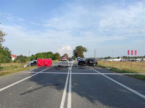 Tragiczny Wypadek W Sionnej Nie Yje Letnia Kobieta Aktualno Ci