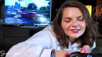 Chupándolo mientras juega cuánto durará Mamada y masturbación con la mano XVIDEOS