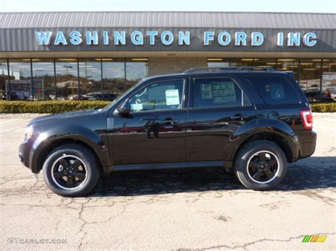 Tuxedo Black Metallic Ford Escape Xlt Sport V Wd Photo