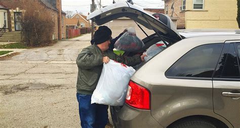 Charity Donations Pads Homeless Shelter Chicago Il 2 Western