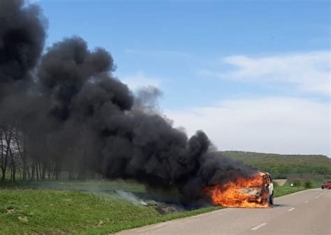 Un Microbuz A Luat Foc N Mers N Apropierea Grani Ei De Nord Tiri