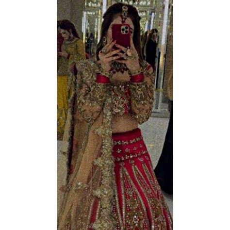 Pin By Manisha Nayak On Lehenga Cool Girl Pic Cool Girl Fashion