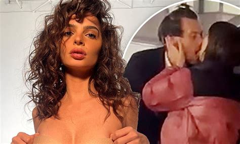 Emily Ratajkowski Breaks Silence On Steamy New Romance With Harry