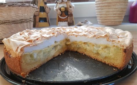 Rhabarber Baiser Kuchen Von Toskanaloewe Chefkoch De