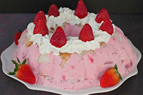 Strawberry Angel Food Cake With Jello Food Meanderings