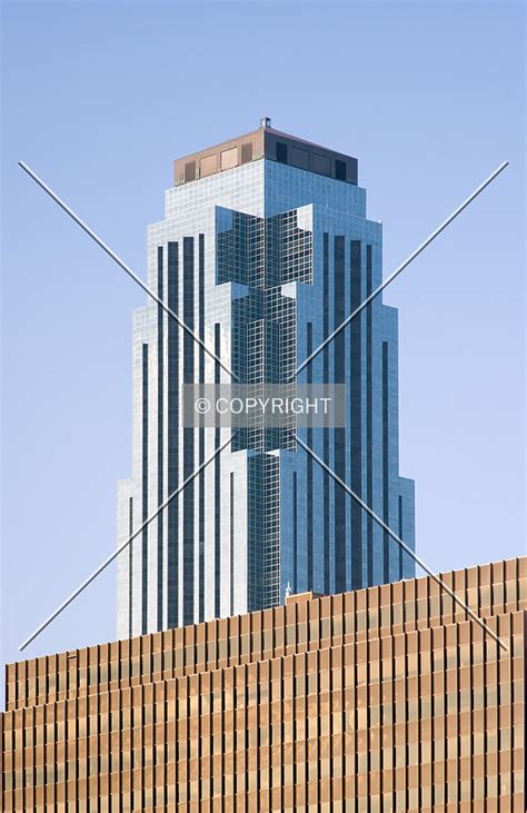 Williams Tower Photo 942-753-846 - Stock Image - SKYDB