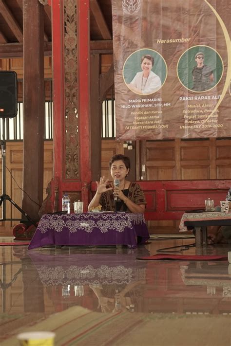 Workshop Manajemen Produksi Seni Pertunjukan Nusantara Fakultas Seni