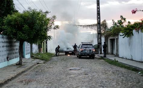 Carro Pega Fogo Após Sair De Oficina No Bairro São Cristóvão Gp1