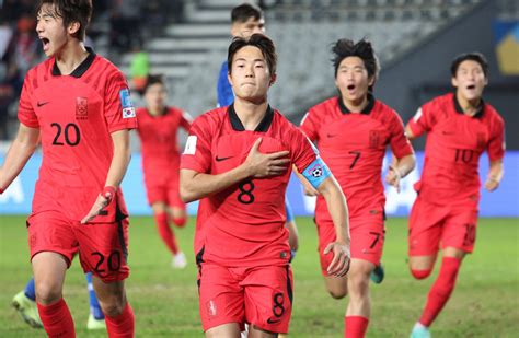 김은중호 Fifa U20 월드컵 2회 연속 결승진출 좌절