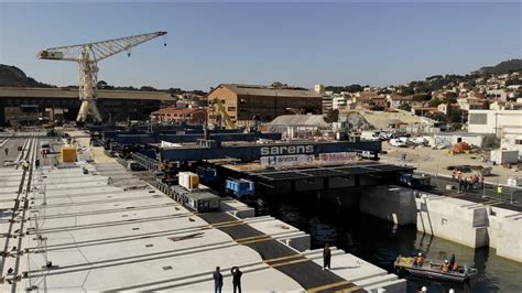 Les chantiers navals de La Ciotat attendent les méga yachts