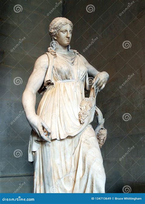 Marble Statue Female Figure Louvre Paris France Editorial Stock