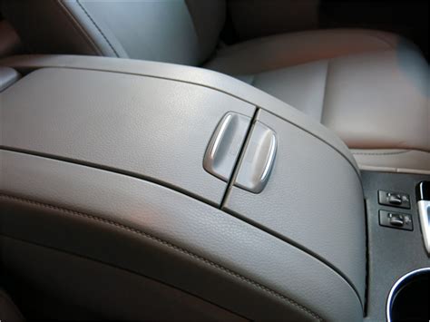 2014 Toyota Highlander: 79 Interior Photos | U.S. News