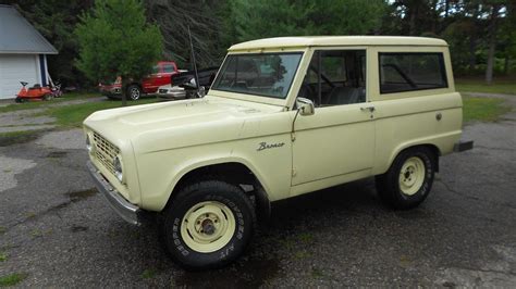 First-Year Rig: 1966 Ford Bronco | Barn Finds