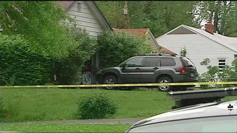 Man Found Dead In Backyard Pool At South Kc Home