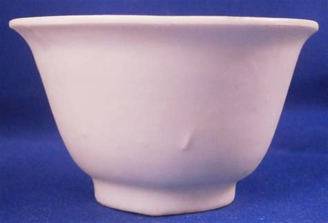 Chinese 17th Century Blanc De Chine Teabowl 1