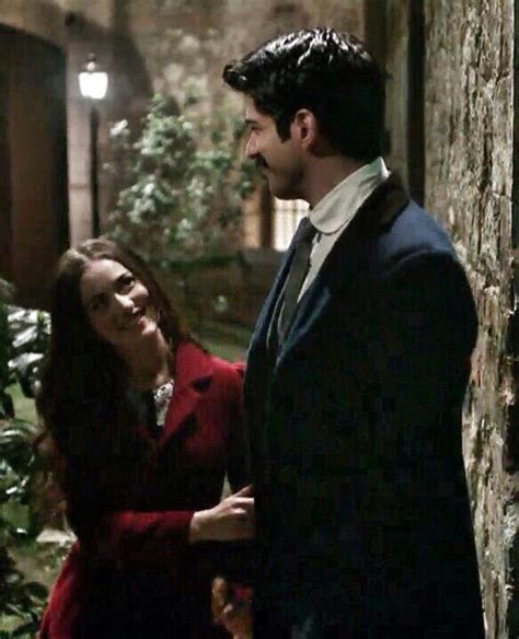 Fahriye Evcen Burak Ozcivit Calikusu Ünlüler Film müzik kitaplar