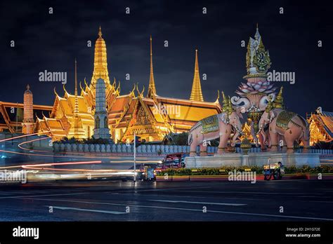 skyline king palace  res stock photography  images alamy