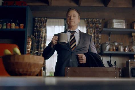 Watch Alan Tudyk Takes Resident Alien Fans Behind The Scenes Syfy Wire