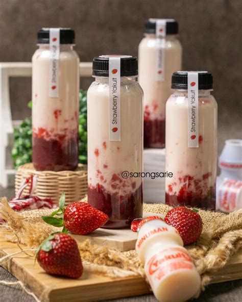 Resep Strawberry Yakult Dari Sarongsarie