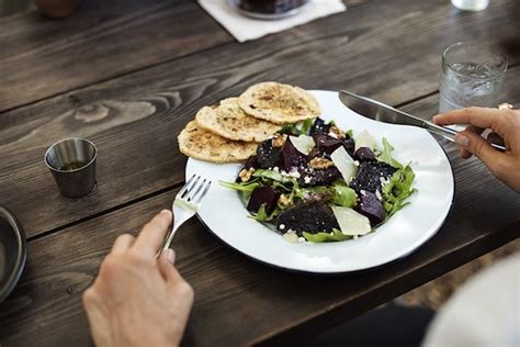 Formas Efectivas Para Dejar De Comer En Exceso