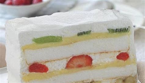 LEDENI VJETAR TORTA SA VOĆEM DA SVA ČULA UŽIVAJU