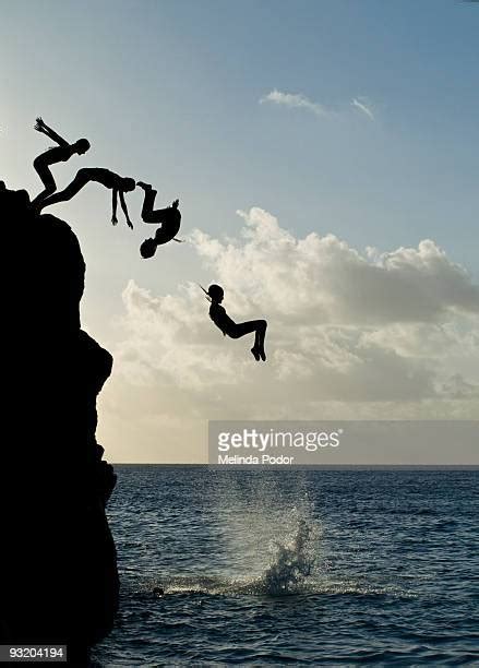 Waimea Bay Rock Photos Et Images De Collection Getty Images