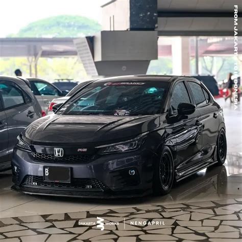 Potret Modifikasi Honda City Hatchback Bergaya Street Racing Usung