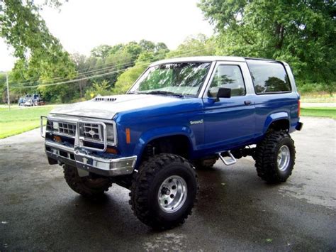 The Junkyard And Spare Parts Bronco Ii Bronco Ii Corral Ford Trucks