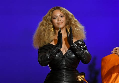 Beyoncé, Kendrick Lamar, Adele, Brandi Carlile Lead 2023 Grammy ...