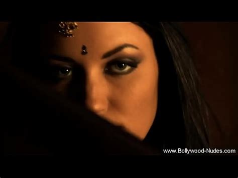 Bollywood Naked Body XNXX