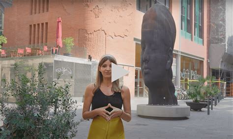 Carmela L Escultura De Jaume Plensa Que Va Aconseguir Romandre A Barcelona