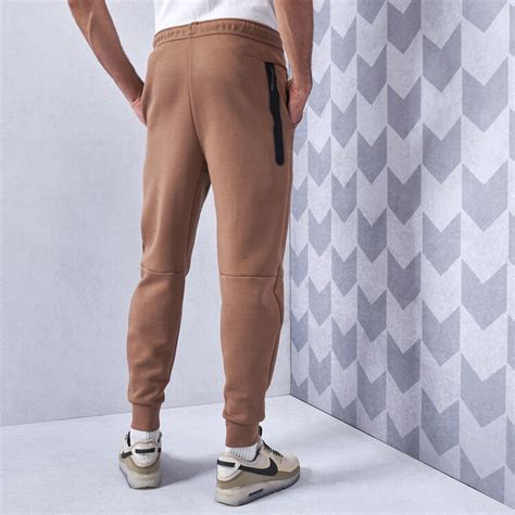 Buy Nike Sportswear Tech Fleece Joggers Brown in UAE | Dropkick