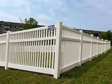 Rmresidential Vinyl Picketfence07 American Fence Company Of Rochester Minnesota