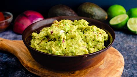 For More Robust Guacamole Invite Cottage Cheese To The Party