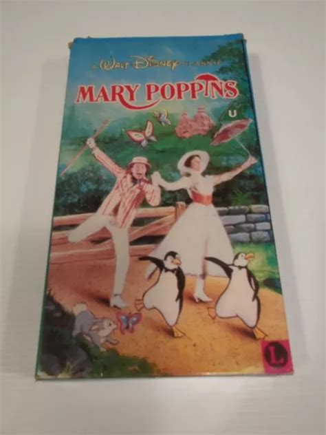 MARY POPPINS Julie Andrews VHS Video Tape Walt Disney Classics