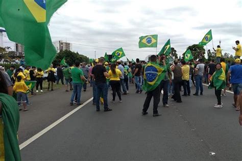 Cidades vivem clima de tensão grupos radicais e boicotes a