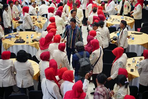 Hadiri Capacity Building Di Tawangmangu Wali Kota Beri Pembinaan Bagi