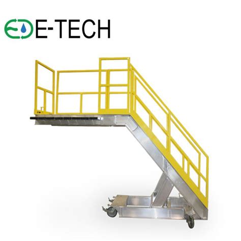 China Industrial Work Platform with Ladder Access Manufacturers ...