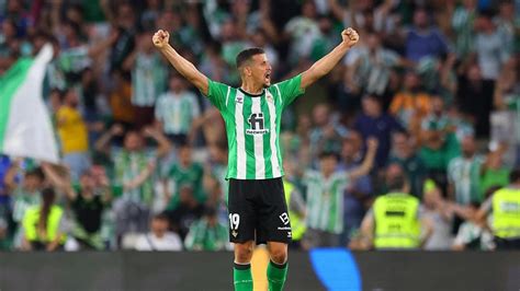 El favorito del Betis para acompañar a Luiz Felipe en defensa