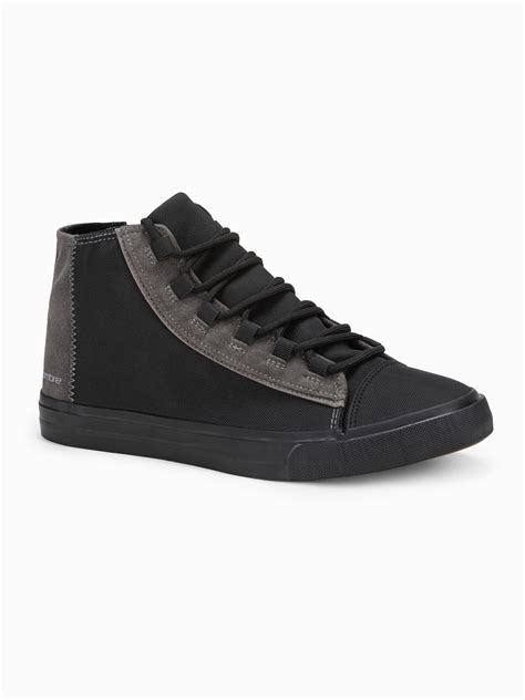 Men S Sneakers Shoes With Contrasting Elements Black Om Foth