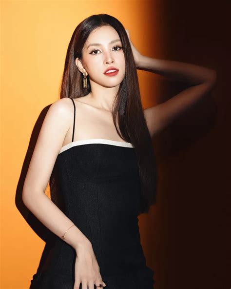 Tổng hợp ảnh Hoa hậu Tiểu Vy bikini sexy nóng bỏng nhất