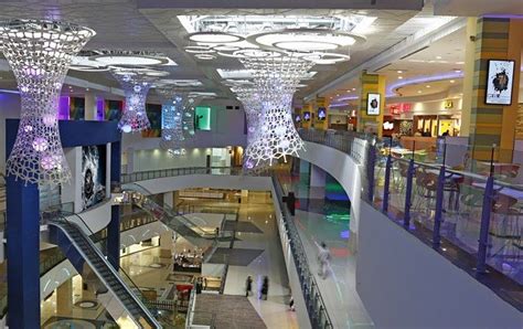 5 Of The Biggest Shopping Malls In The Middle East Insydo