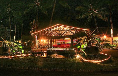 Hana Hotel at Night - Hawaii Pictures