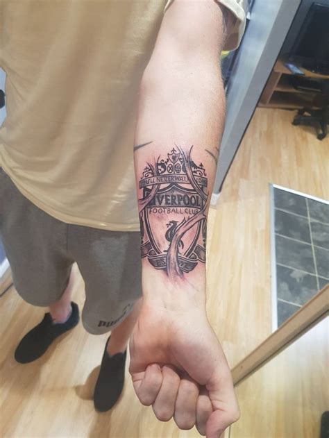 Pin By Decibel Fd On Lfc Tattoos Lfc Tattoo Liverpool Tattoo Sleeve